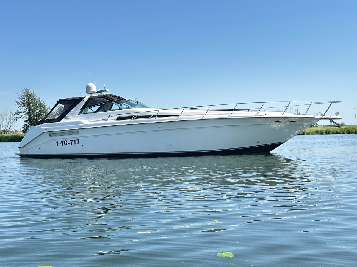 Sea Ray 500 1991 – 17m cruiser met generator