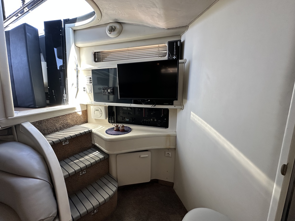 Sea Ray 500 1991 – 17m cruiser met generator - Foto 17