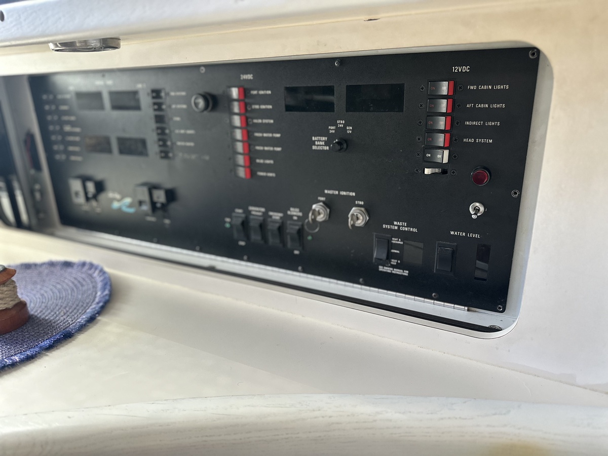 Sea Ray 500 1991 – 17m cruiser met generator - Foto 18