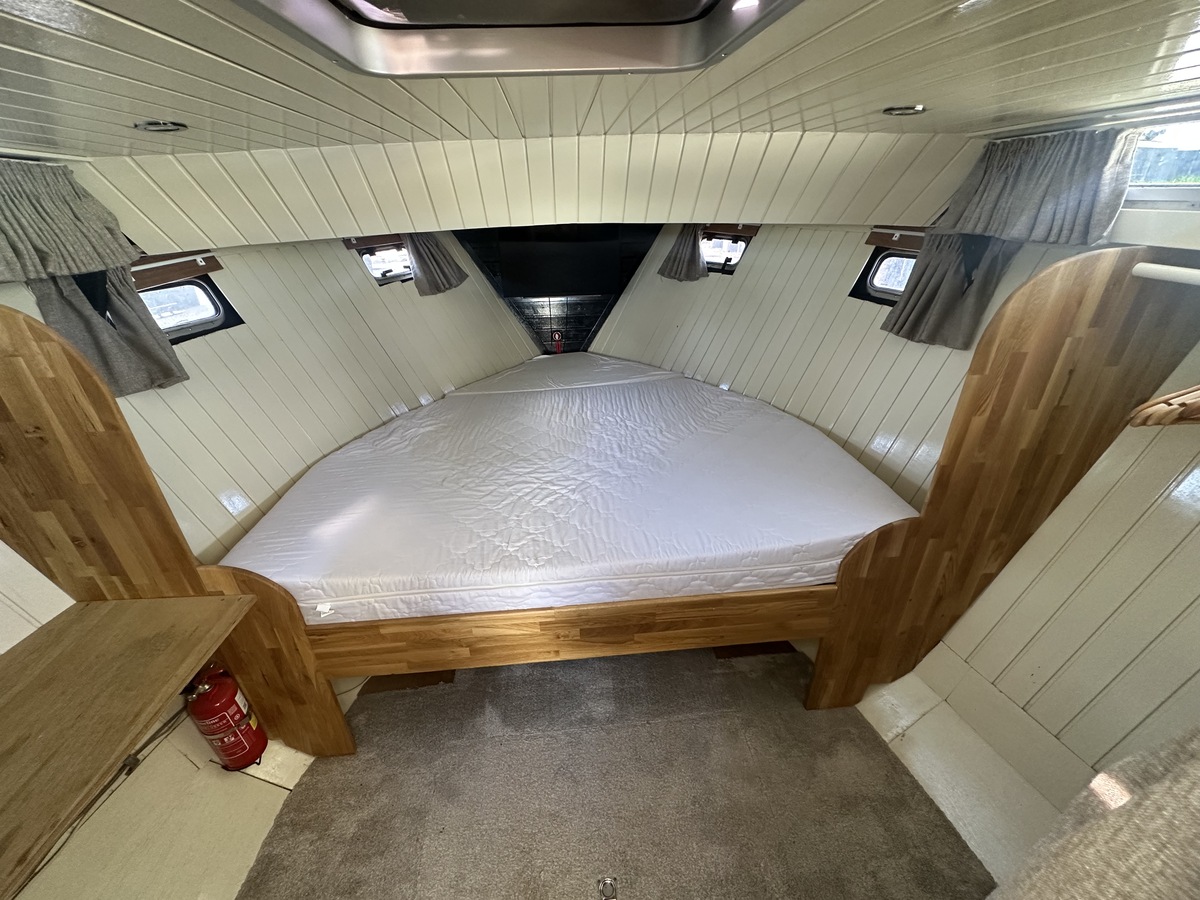 Oomen kruiser fly 1988 – stalen 11,4m met verse motor - Foto 16