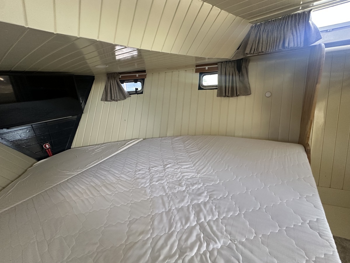 Oomen kruiser fly 1988 – stalen 11,4m met verse motor - Foto 18