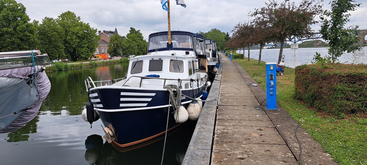 Combi Kotter GSAK 1985 – Stalen zeebonk met 40 motoruren - Foto 1