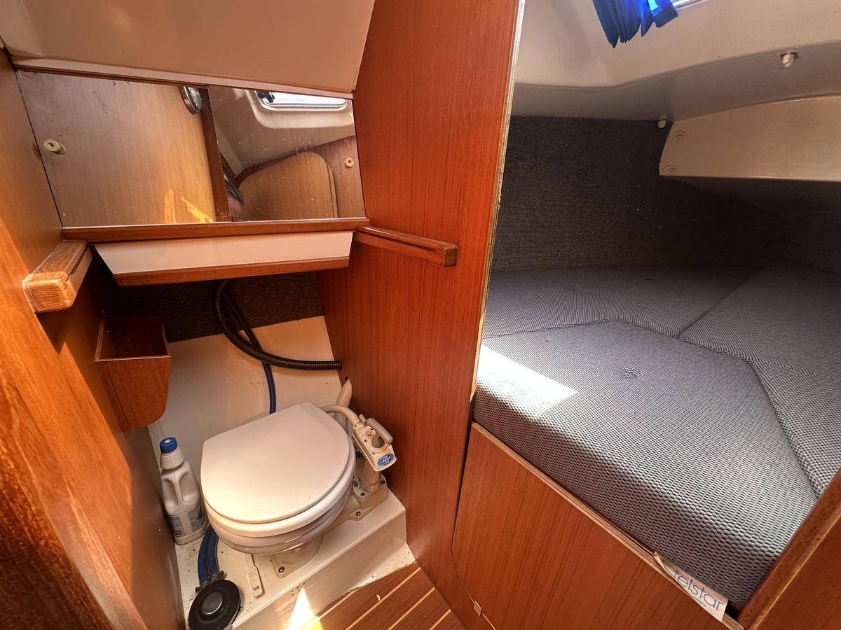 Compromis 777 1993 – Wendbaar weekendschip met vleugelkiel - Foto 13