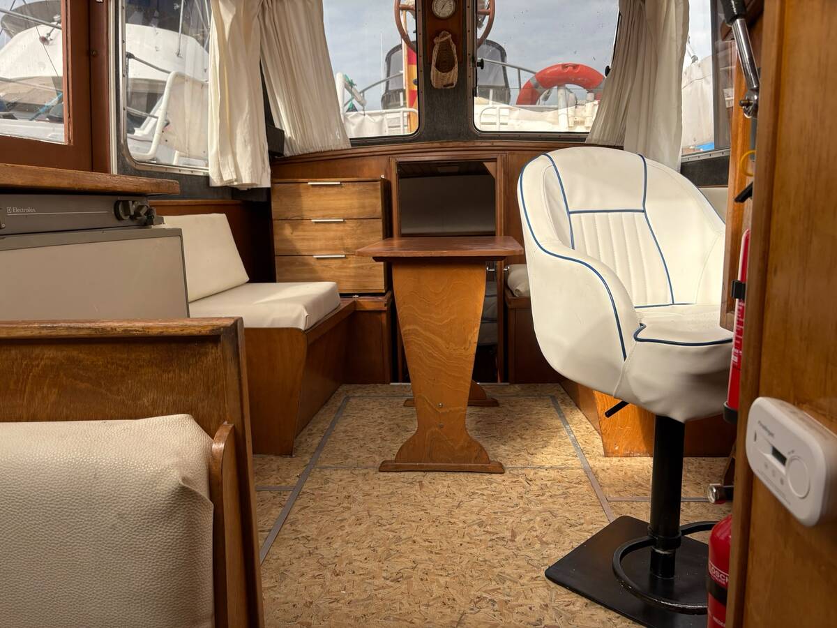 Smelne 950 AK 1989 – stalen kajuitboot met Vetus-diesel - Foto 16