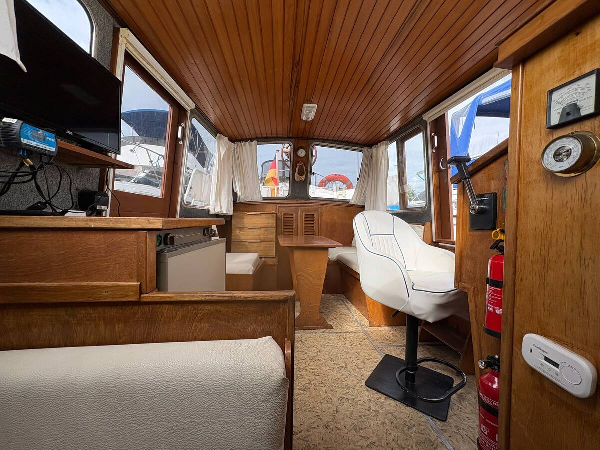 Smelne 950 AK 1989 – stalen kajuitboot met Vetus-diesel - Foto 15