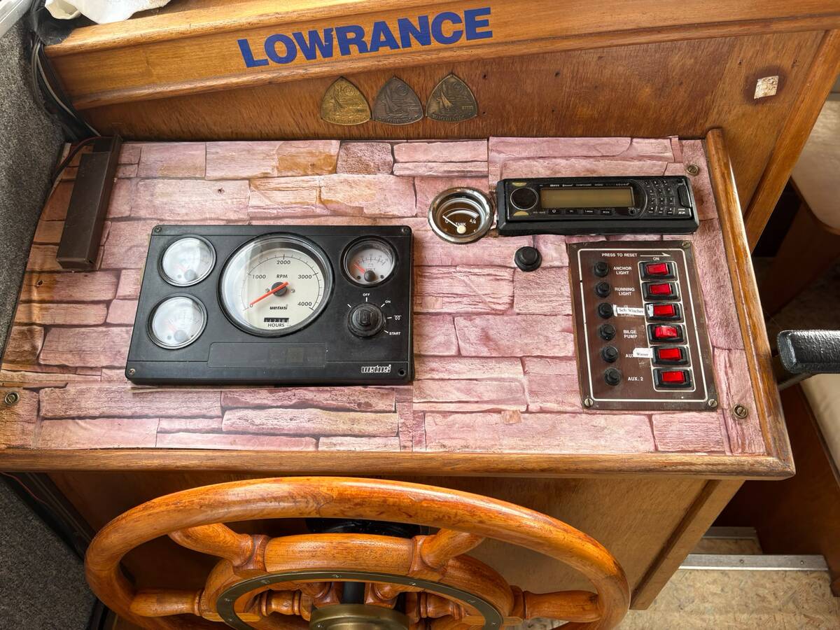 Smelne 950 AK 1989 – stalen kajuitboot met Vetus-diesel - Foto 8
