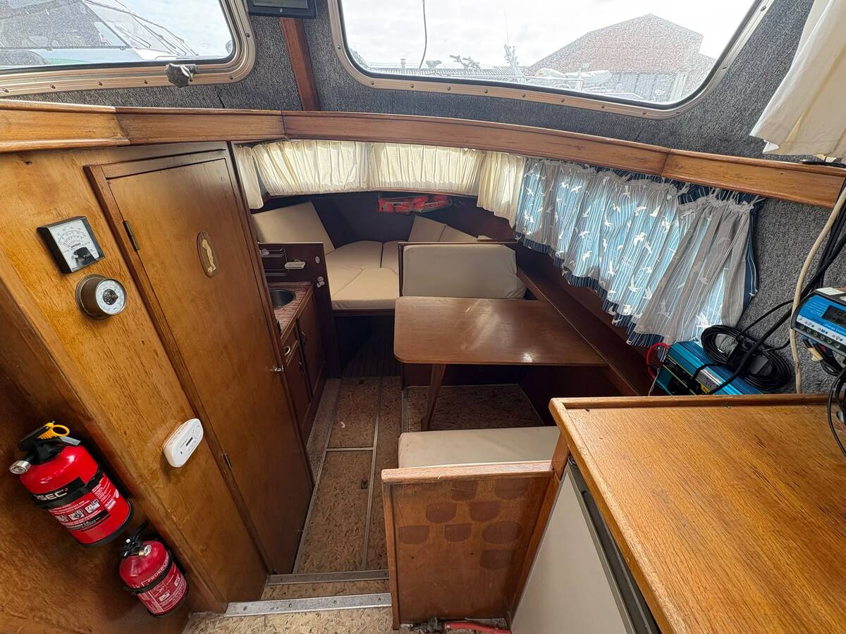 Smelne 950 AK 1989 – stalen kajuitboot met Vetus-diesel - Foto 10