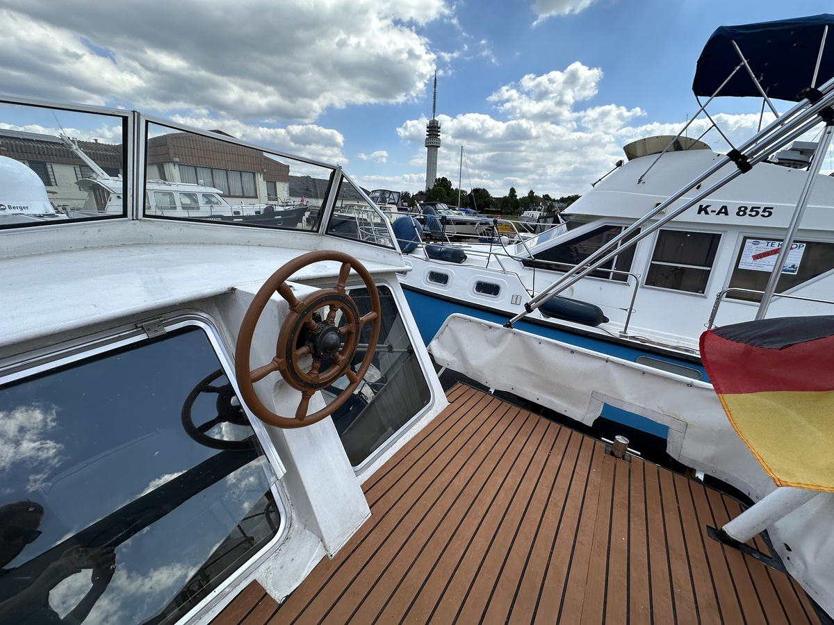 Smelne 950 AK 1989 – stalen kajuitboot met Vetus-diesel - Foto 5