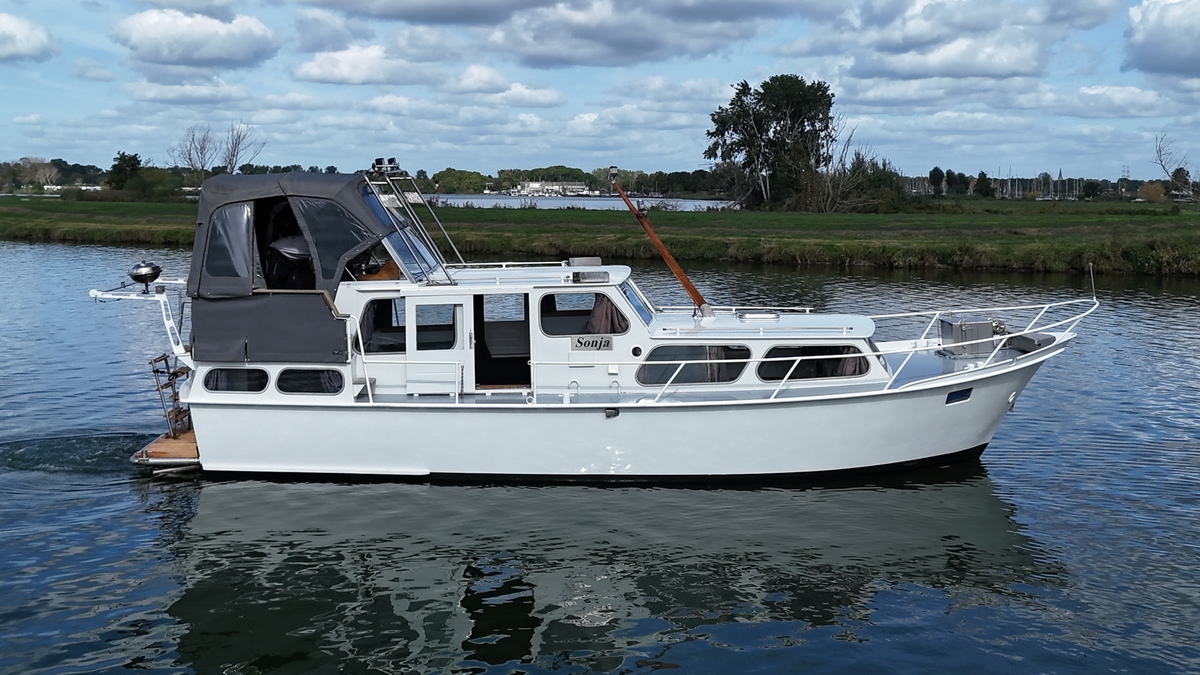 Marne Kruiser Kajuitboot 1976 – Stalen Vleugelkiel