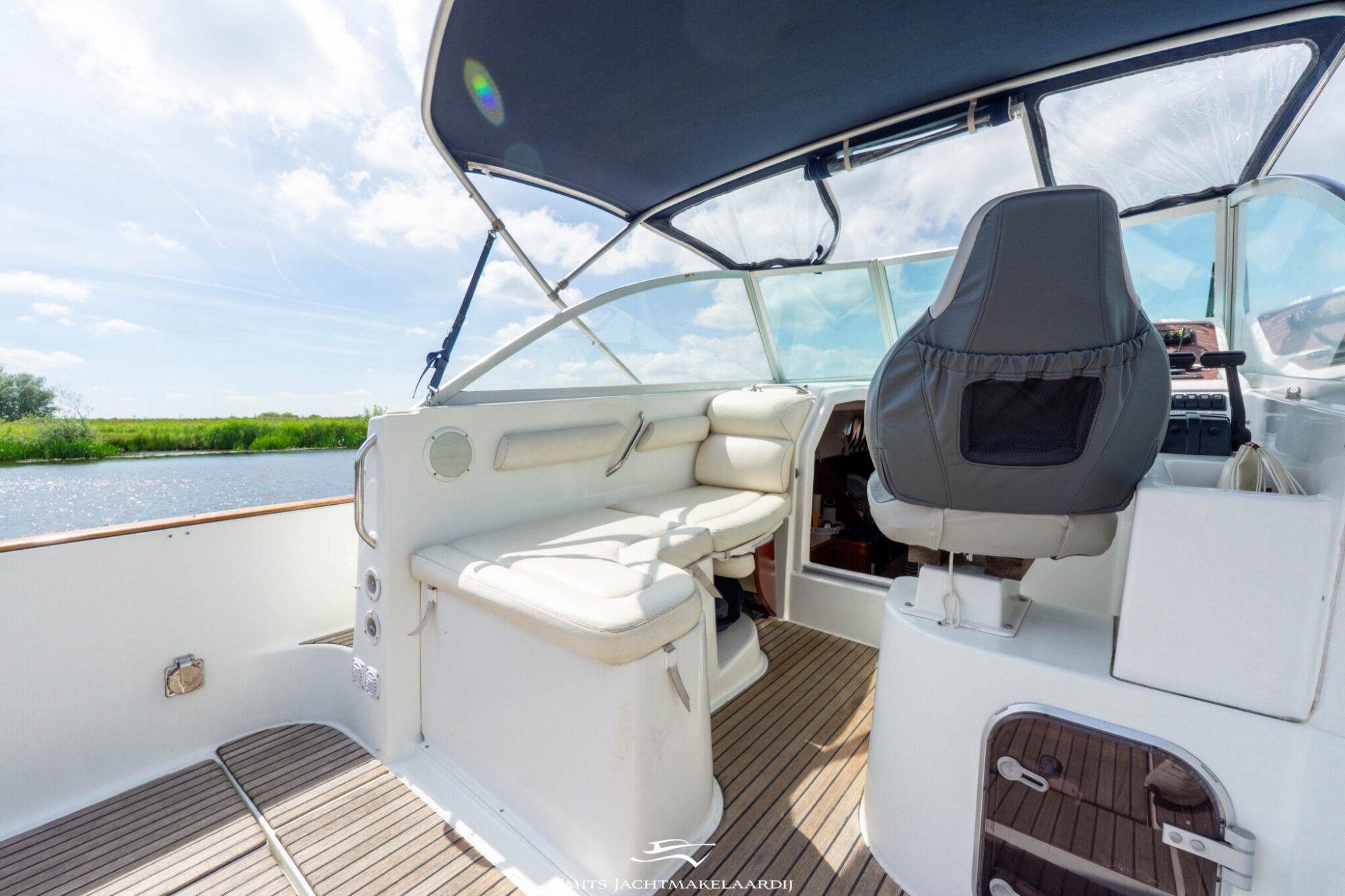 Beneteau Ombrine 9.60 (2002) – twin-motor daycruiser met hut - Foto 14