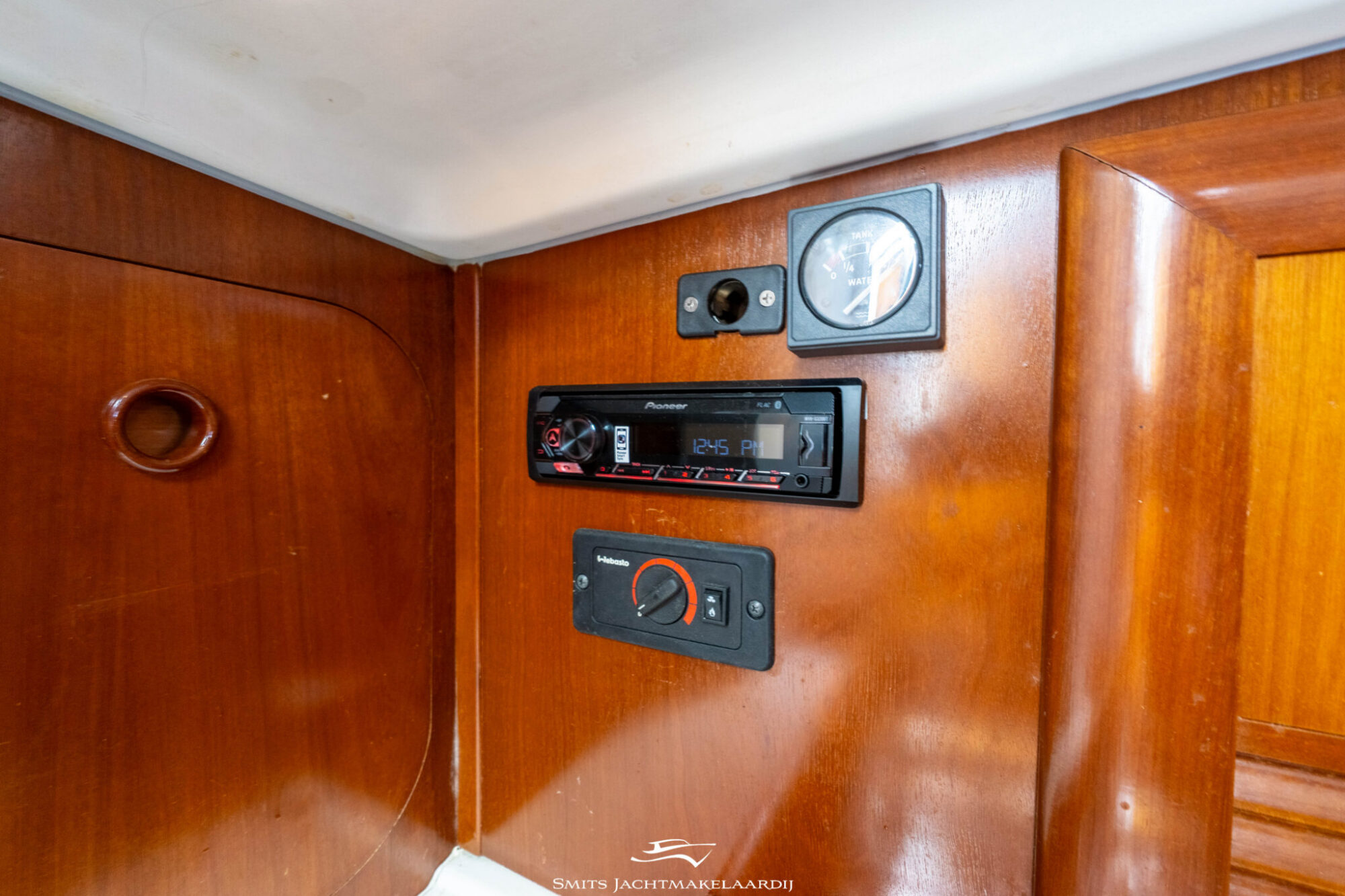 Beneteau Ombrine 9.60 (2002) – twin-motor daycruiser met hut - Foto 17