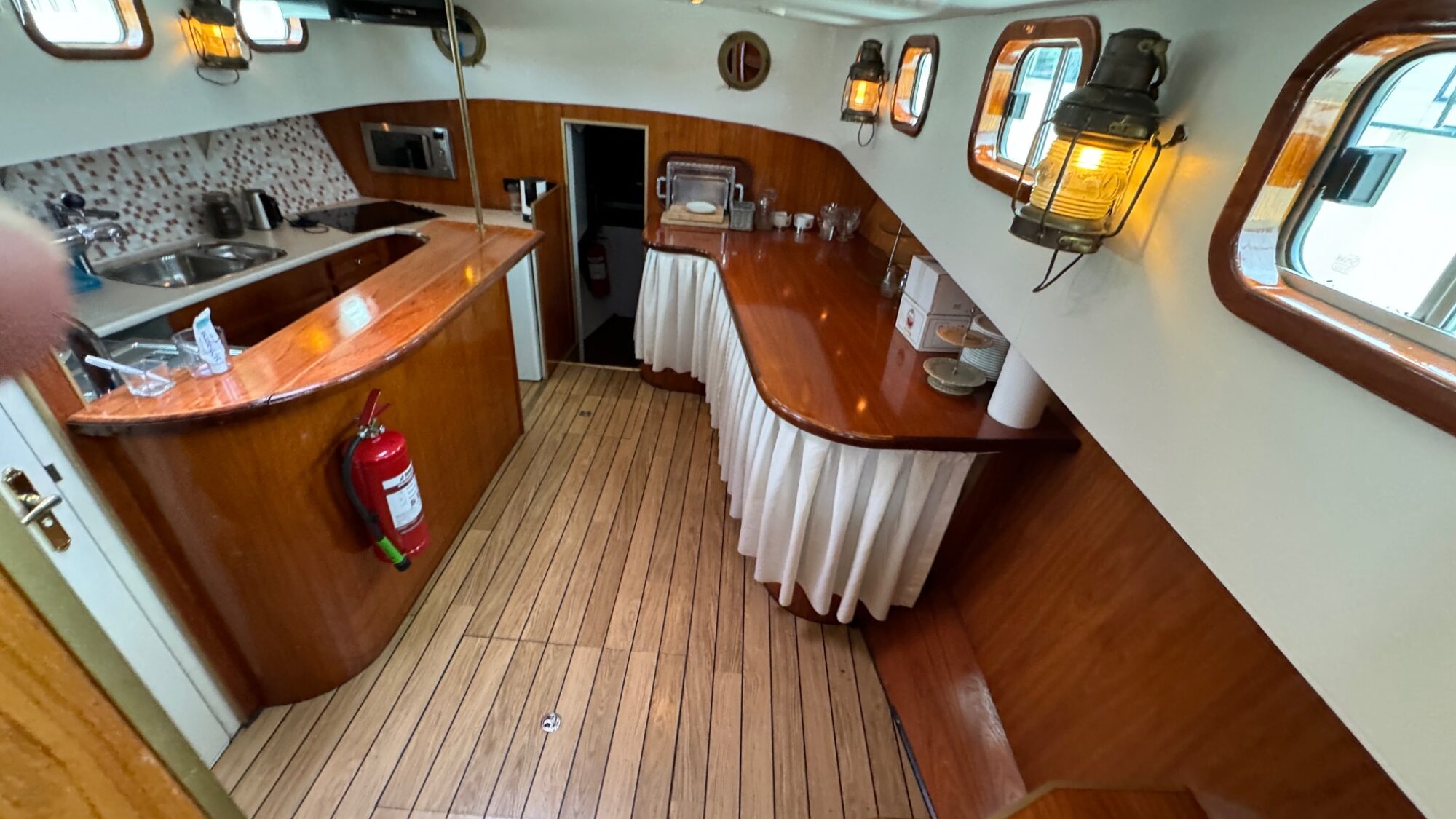 Schlieker Spiegelkotter 19.50 VS 1965 – ruime liveaboard met ligplaats - Foto 19