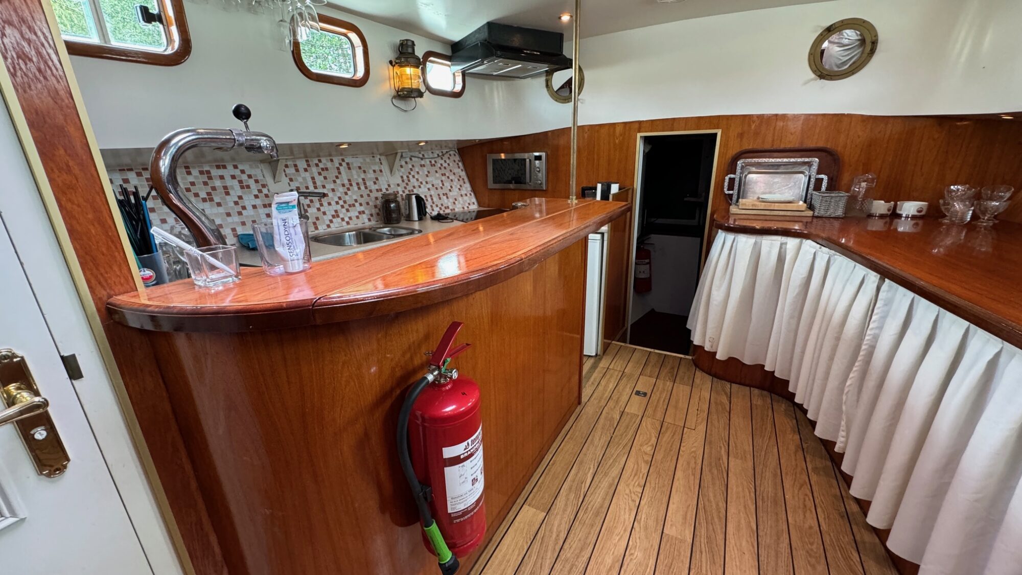 Schlieker Spiegelkotter 19.50 VS 1965 – ruime liveaboard met ligplaats - Foto 20