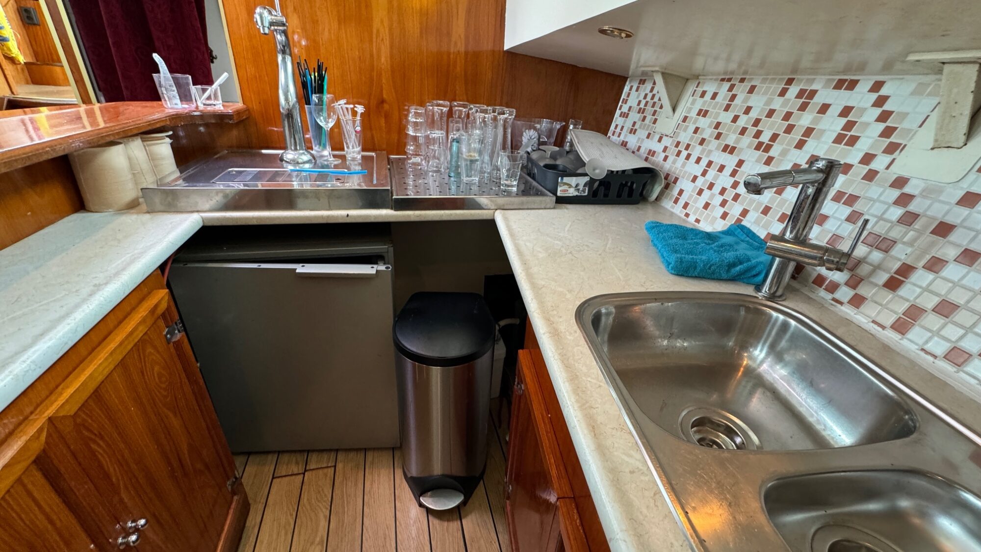 Schlieker Spiegelkotter 19.50 VS 1965 – ruime liveaboard met ligplaats - Foto 23