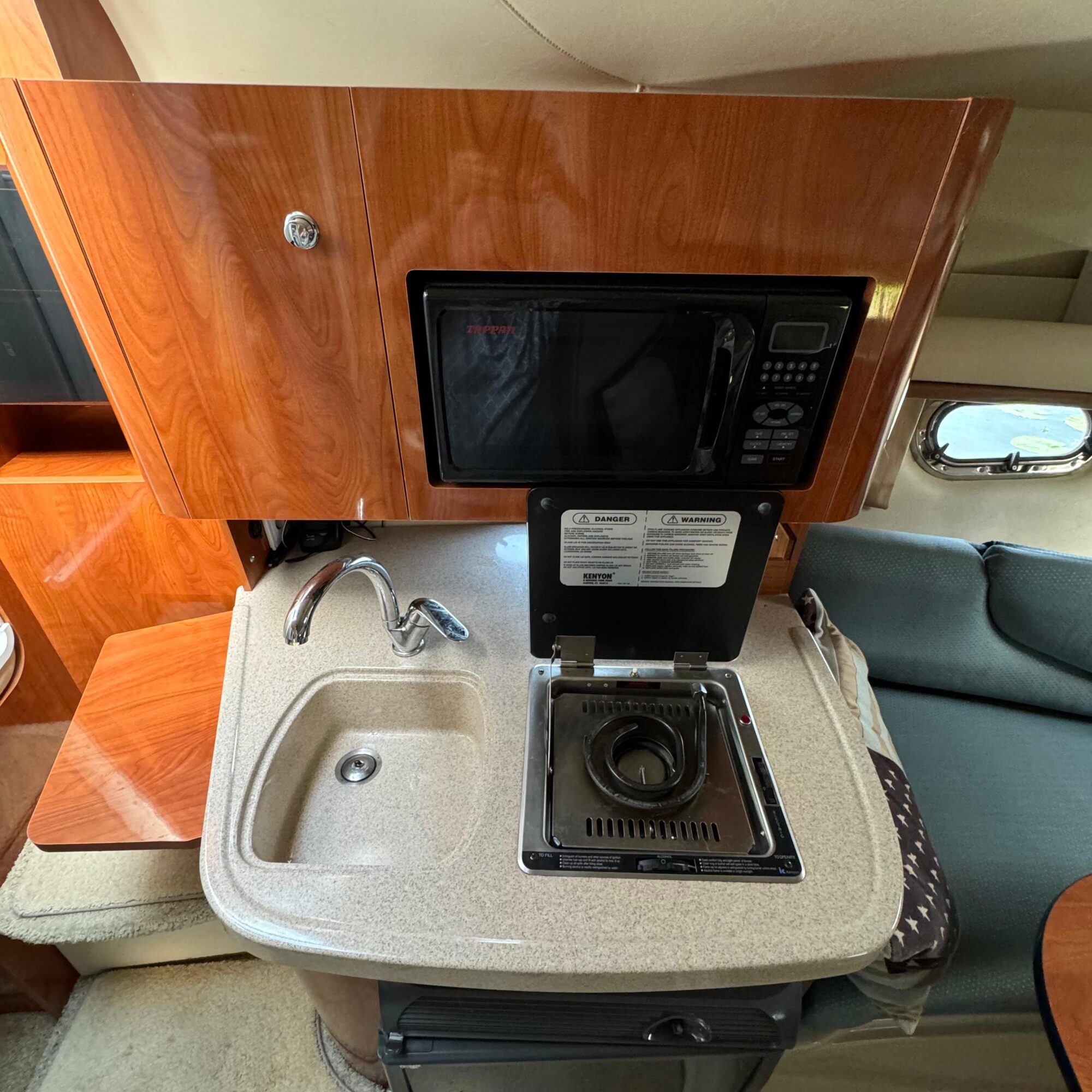 Four Winns 248 Vista 2005 – trailerbaar cruiser met hal-opslag - Foto 25