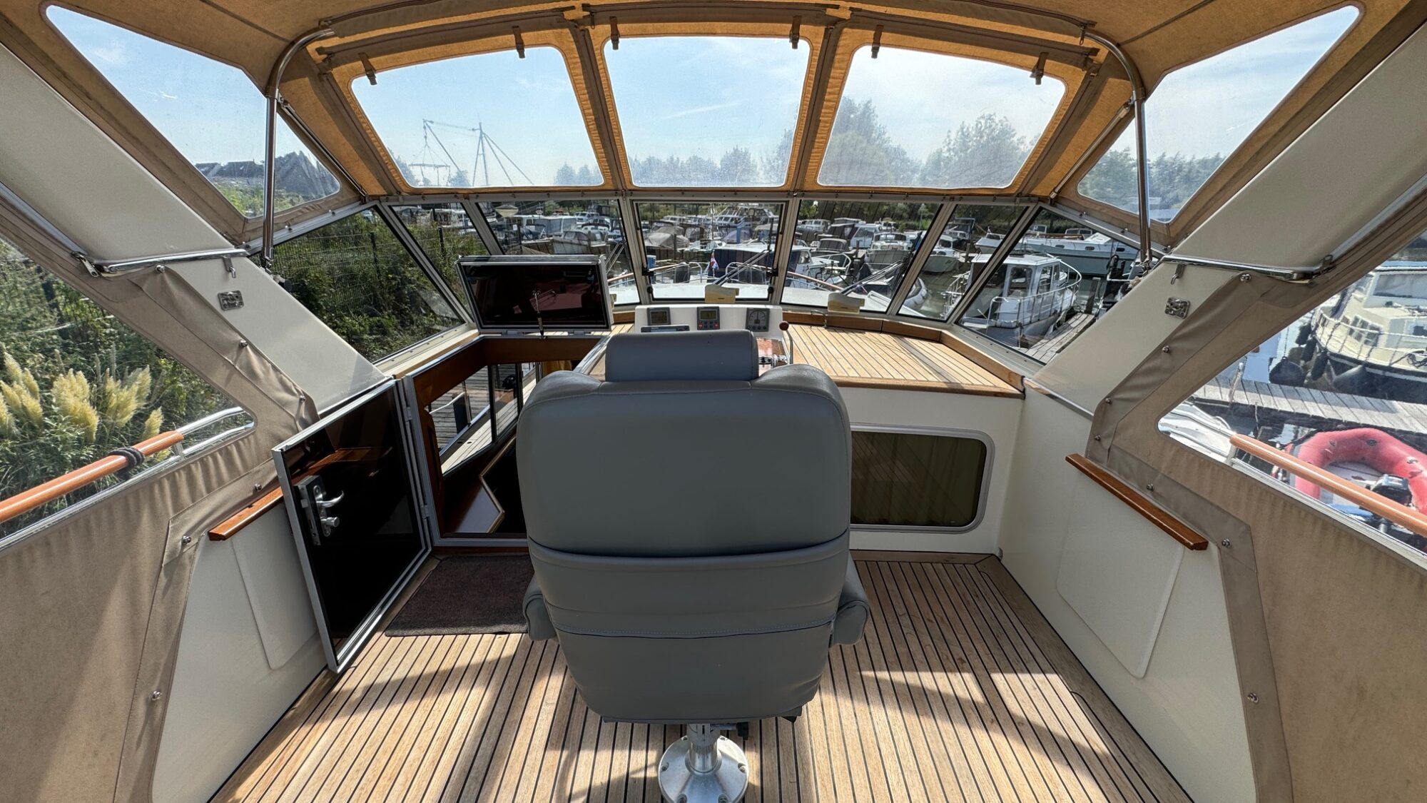 Nowee Caprice 13.00 AK Cabrio 2001 – mahonie interieur & 2 hutten - Foto 13