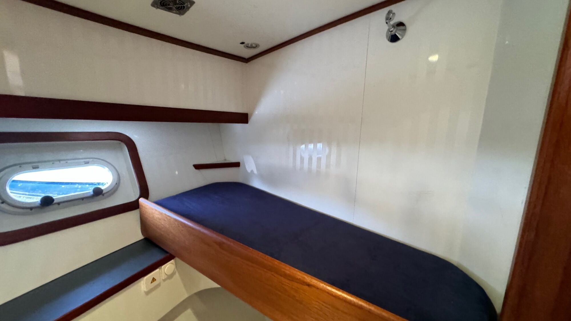 Nowee Caprice 13.00 AK Cabrio 2001 – mahonie interieur & 2 hutten - Foto 25