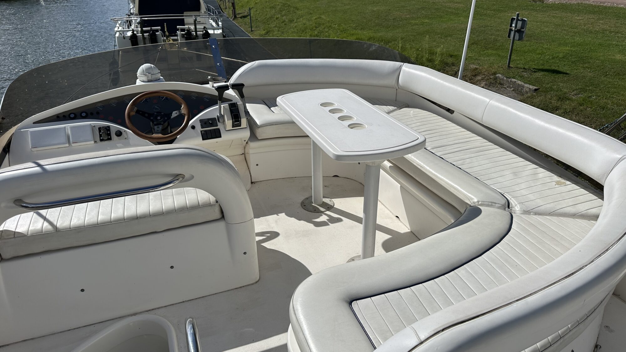 Fairline Phantom 40 1996 – Flybridge met 2×370 pk Volvo - Foto 17