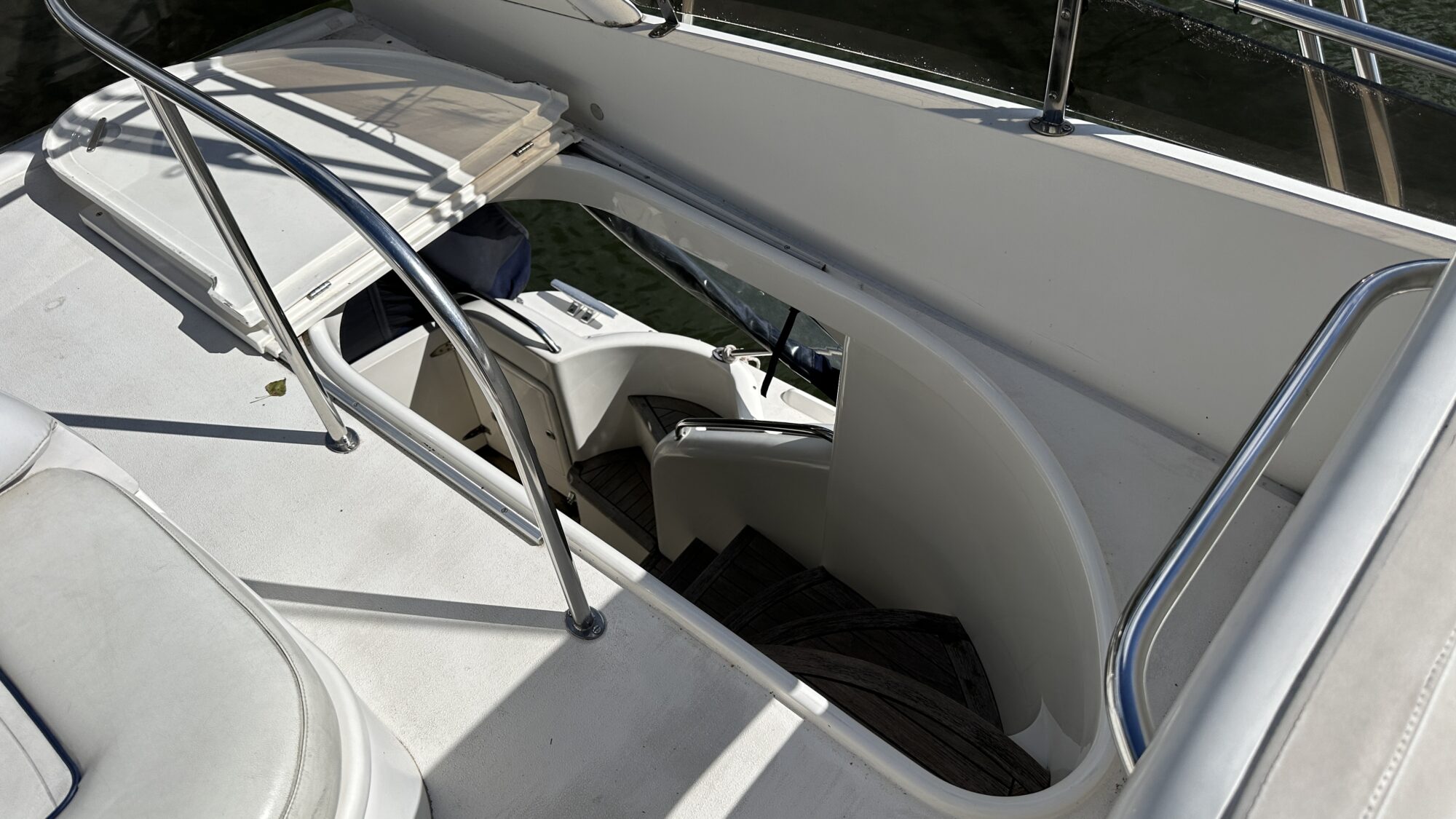Fairline Phantom 40 1996 – Flybridge met 2×370 pk Volvo - Foto 23