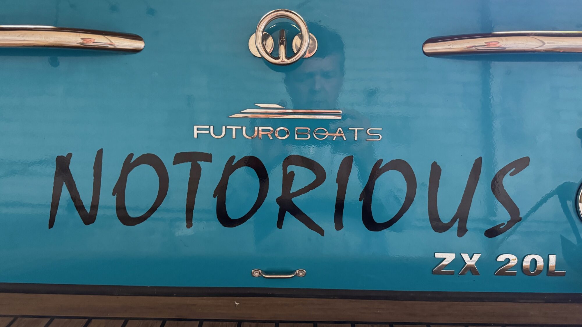 Futuro Boats Futuro ZX-20L - Foto 6