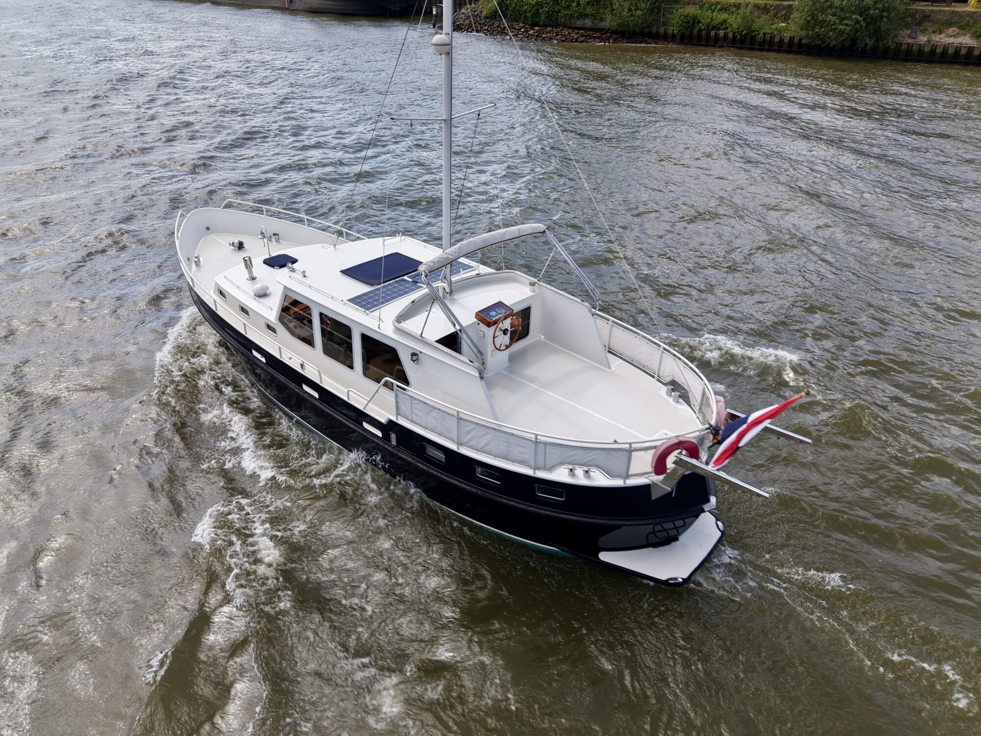 Monty Bank Kotter 41 AK Cabrio 1993 – Stalen kotter met 6 kojen - Foto 30