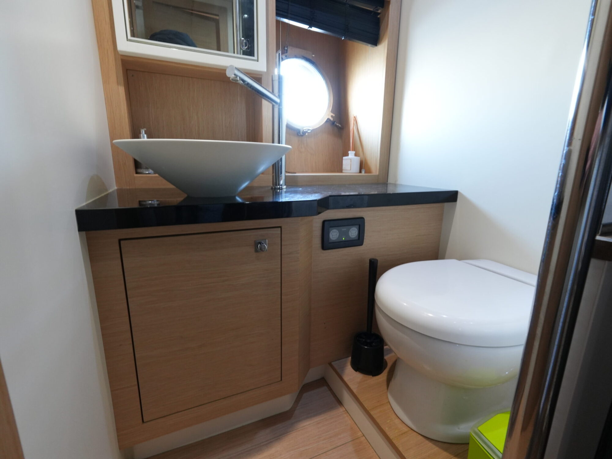 Sessa C46 HT IPS 2009 – IPS-aandrijving en Italiaans design - Foto 26