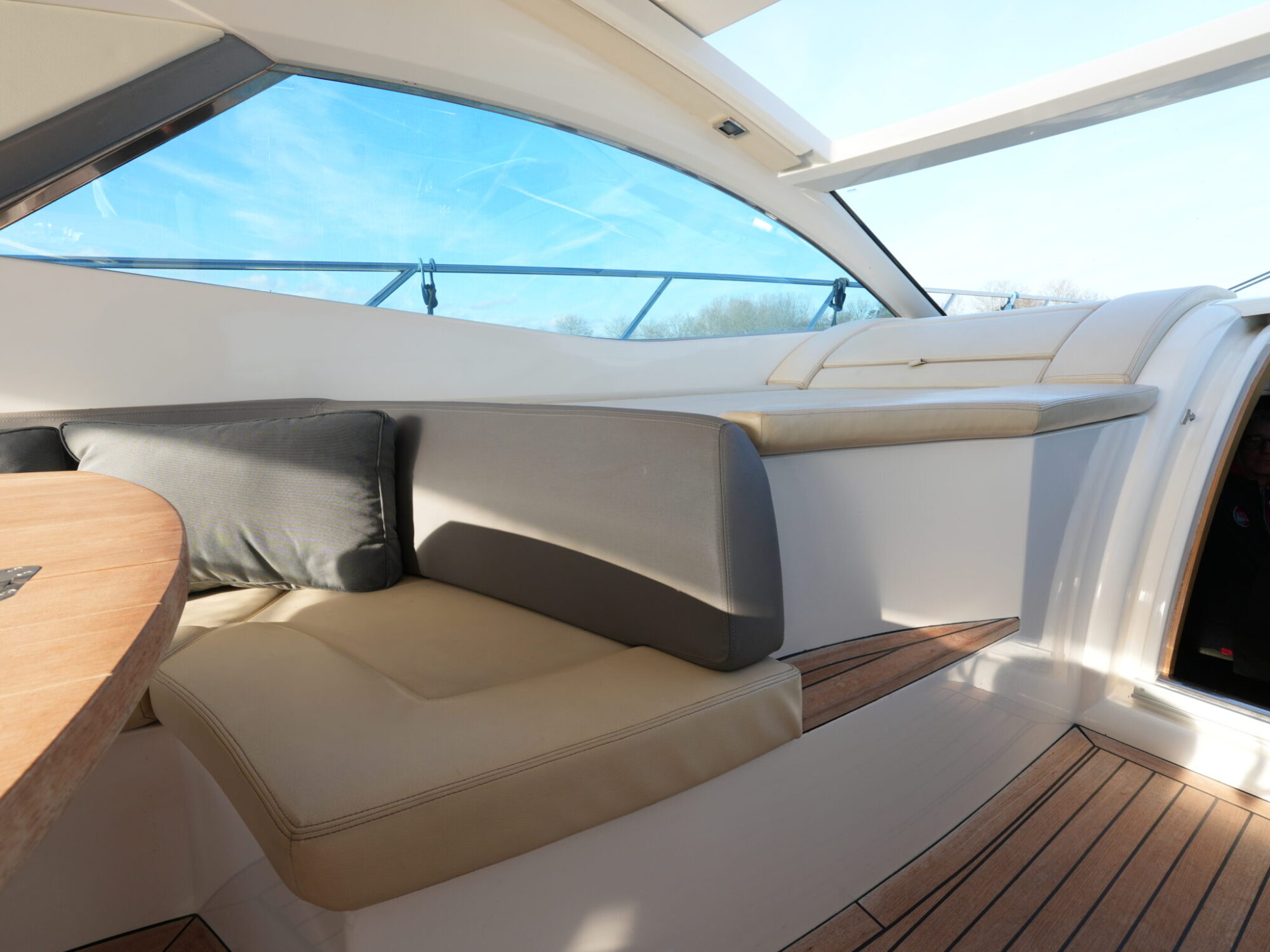 Sessa C46 HT IPS 2009 – IPS-aandrijving en Italiaans design - Foto 8