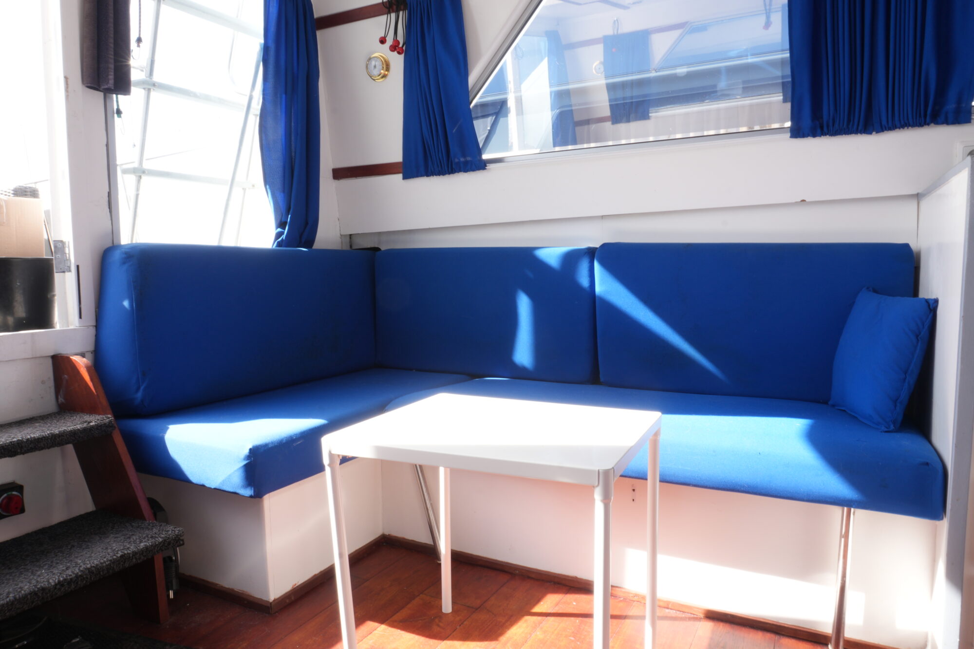 Chris Craft 11.00 Flybridge 1978 – dubbele flybridge-stuurpost - Foto 11