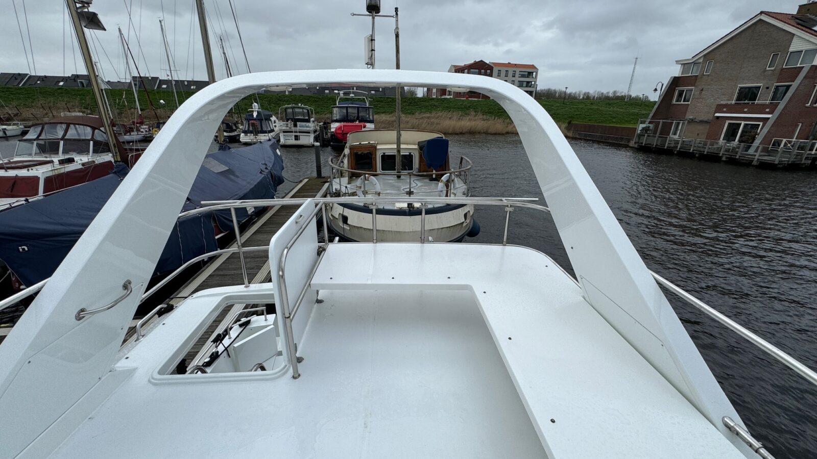 Fairline 43 Flybridge 1990 – Sportief flybridge-motorjacht - Foto 12