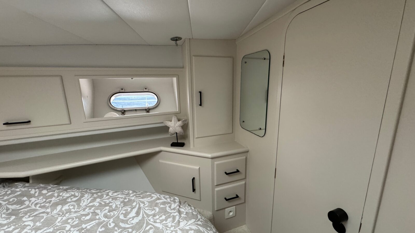 Fairline 43 Flybridge 1990 – Sportief flybridge-motorjacht - Foto 27
