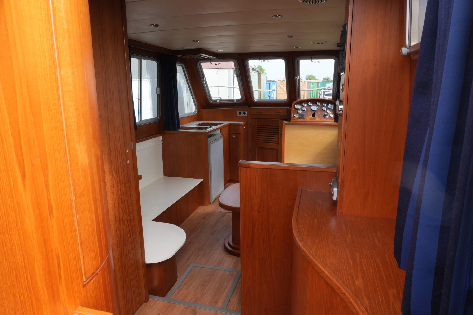 Casco 11.00 OK Flybridge 2000 – afbouwproject met flybridge - Foto 11