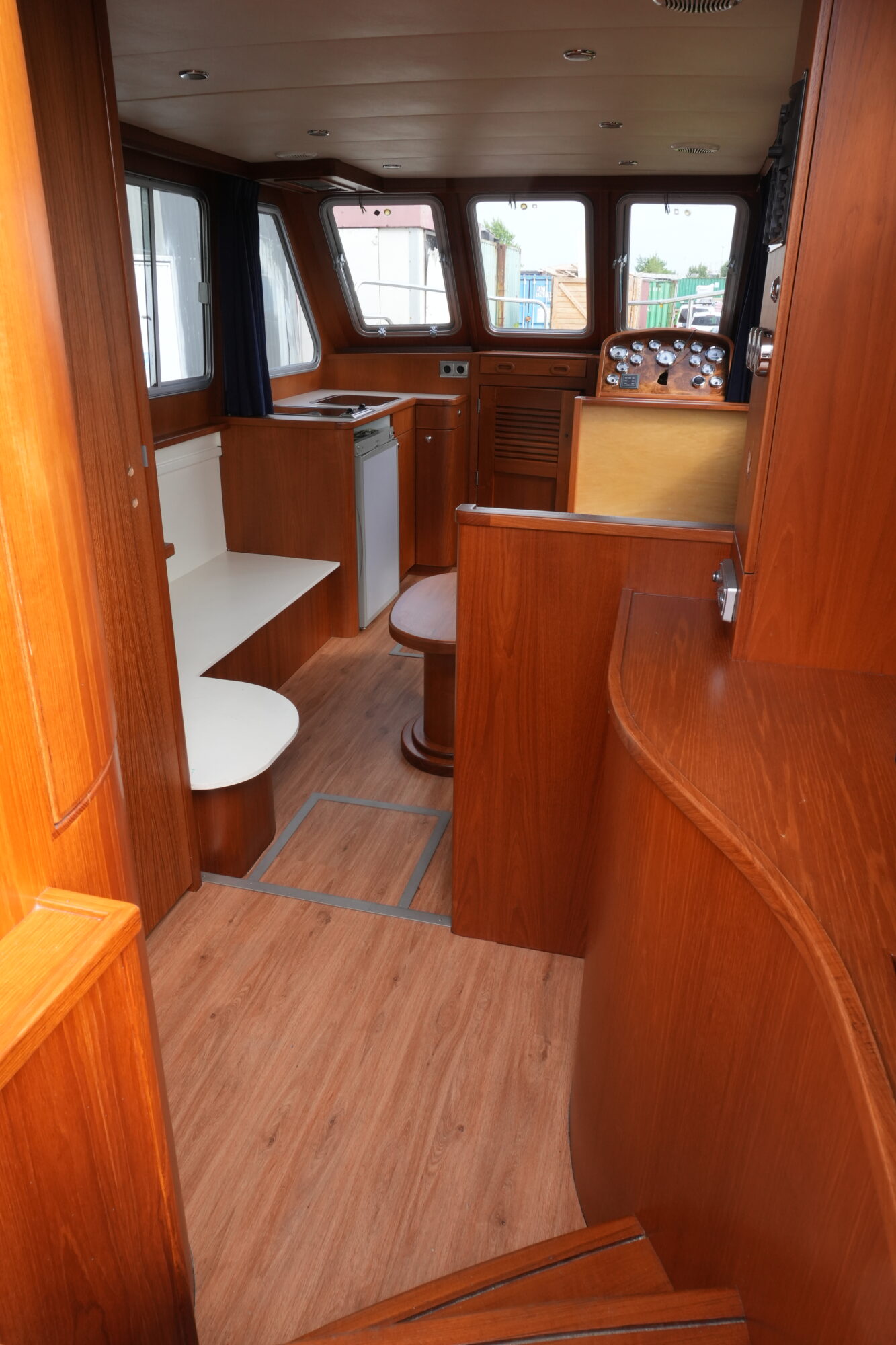 Casco 11.00 OK Flybridge 2000 – afbouwproject met flybridge - Foto 12