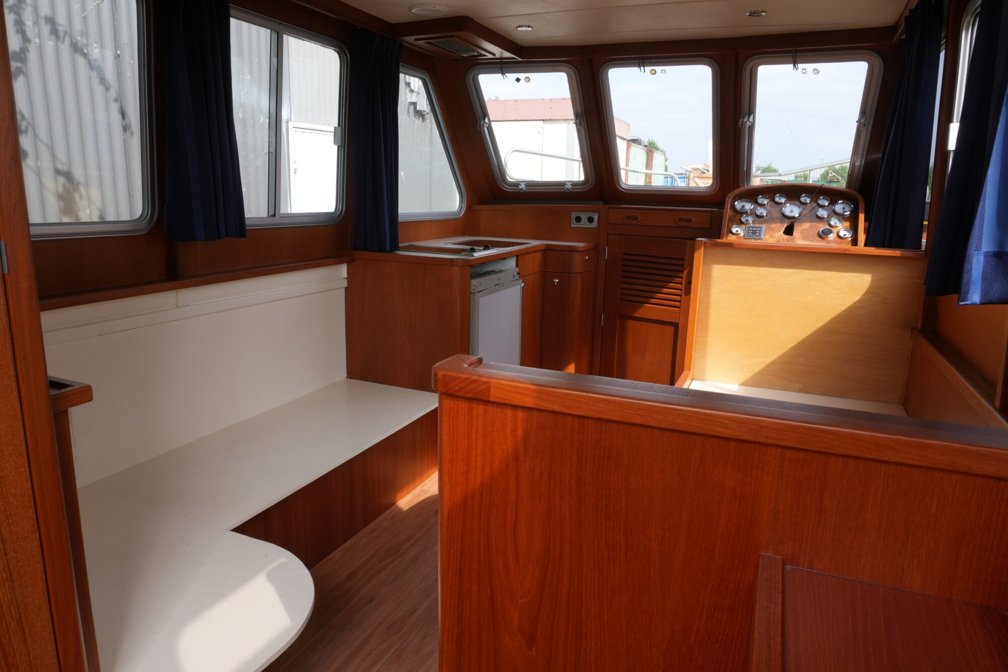 Casco 11.00 OK Flybridge 2000 – afbouwproject met flybridge - Foto 13