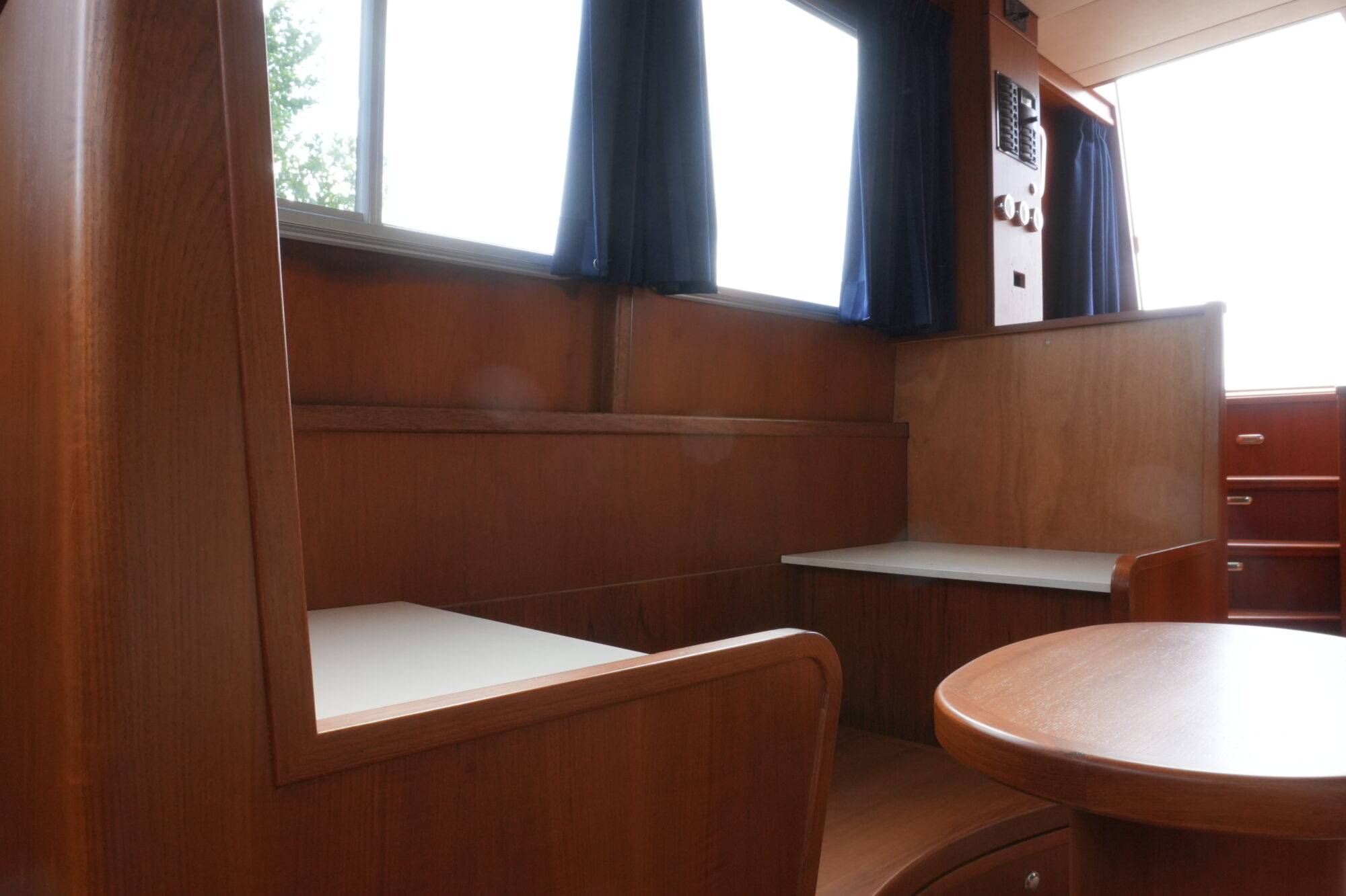 Casco 11.00 OK Flybridge 2000 – afbouwproject met flybridge - Foto 18