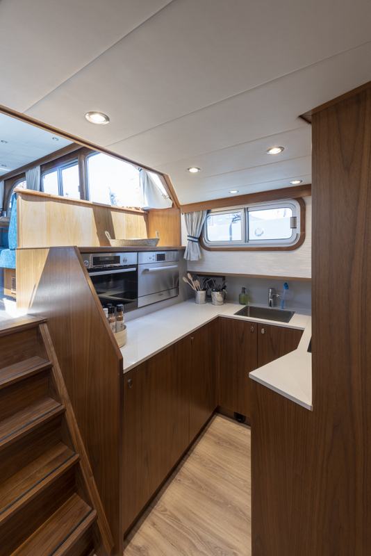 Tinnemans Tinn Liner 14.95 AK Cabrio 2019 – custom build met spudpalen - Foto 11