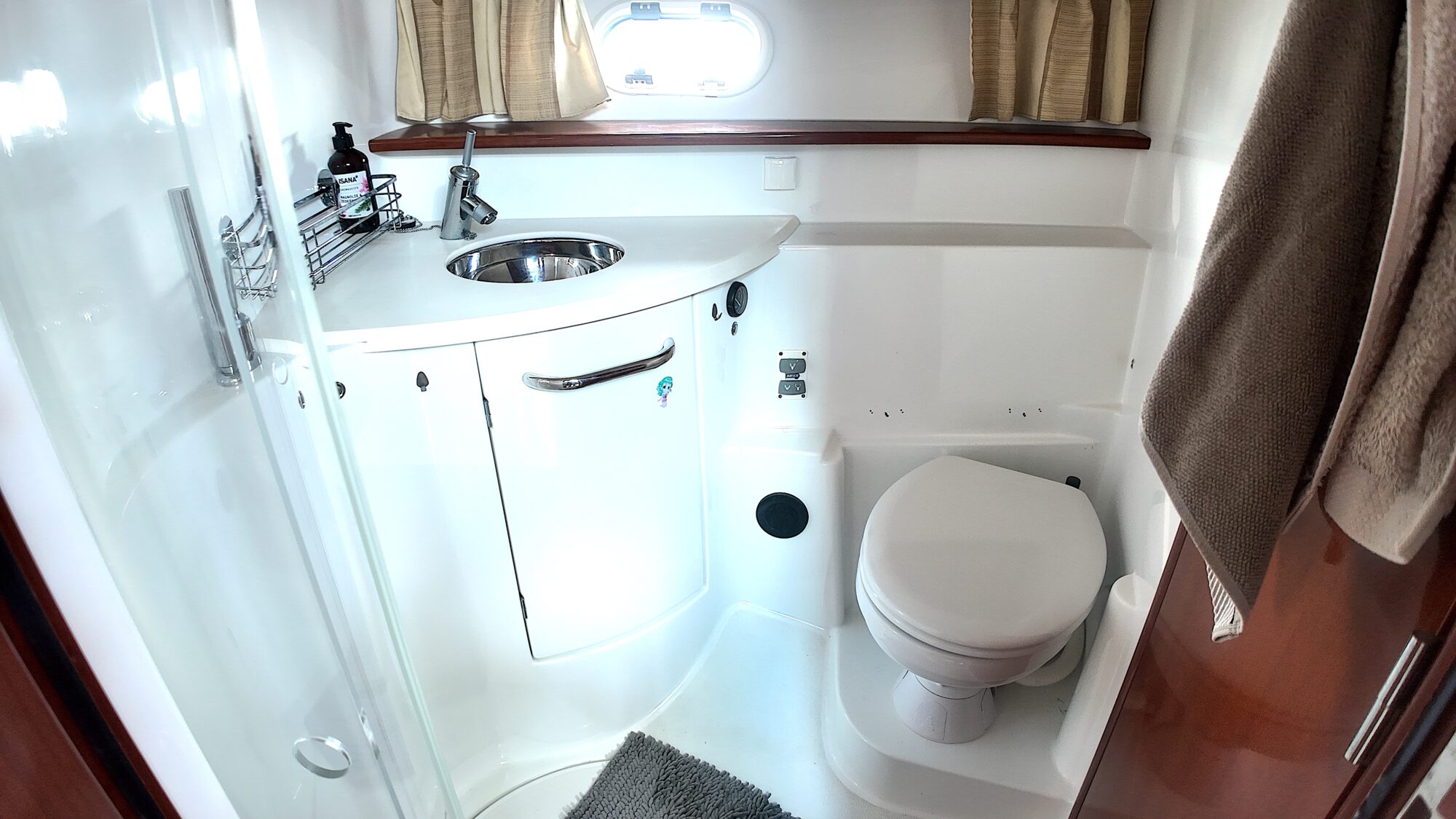Jeanneau Prestige 42 Flybridge 2007 – Dubbel Cummins & ruim salon - Foto 19