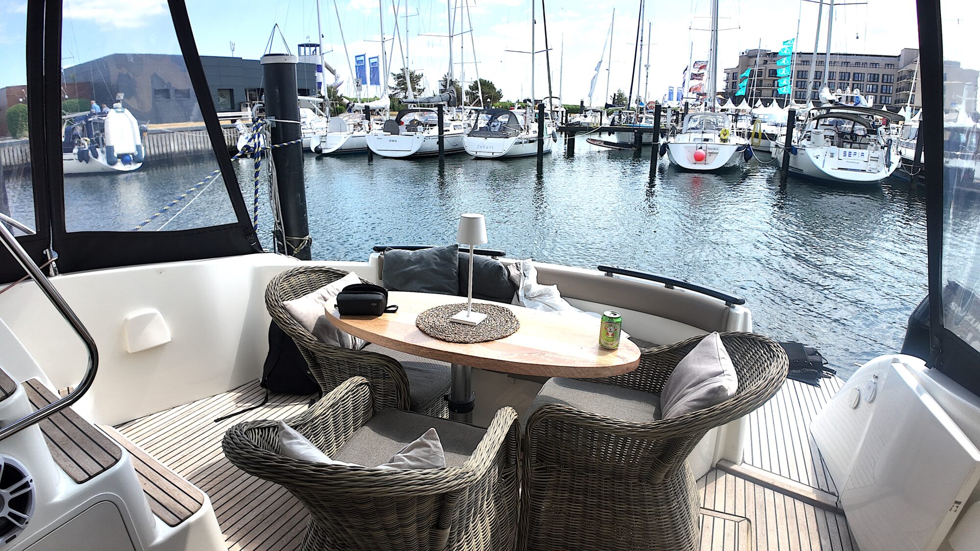 Jeanneau Prestige 42 Flybridge 2007 – Dubbel Cummins & ruim salon - Foto 21
