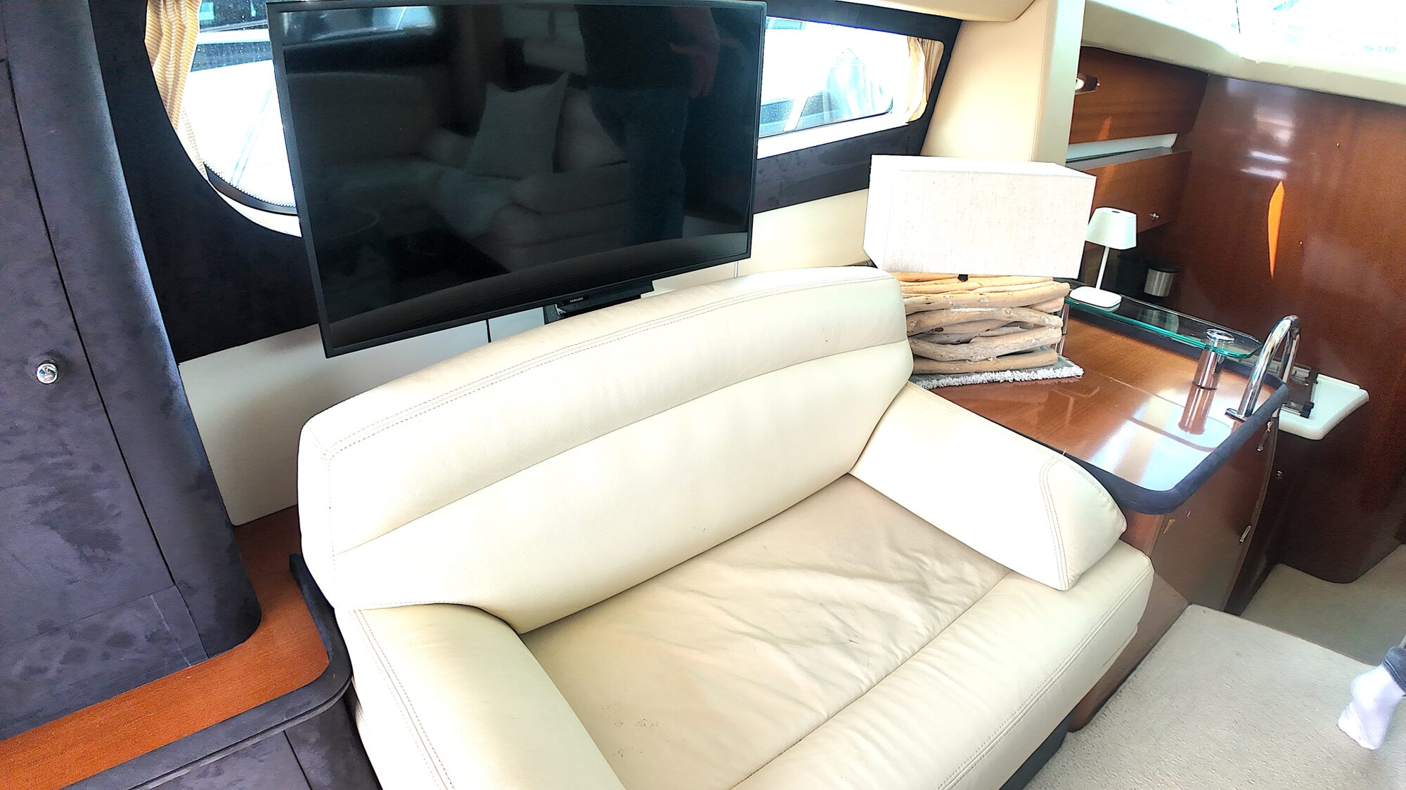 Jeanneau Prestige 42 Flybridge 2007 – Dubbel Cummins & ruim salon - Foto 10