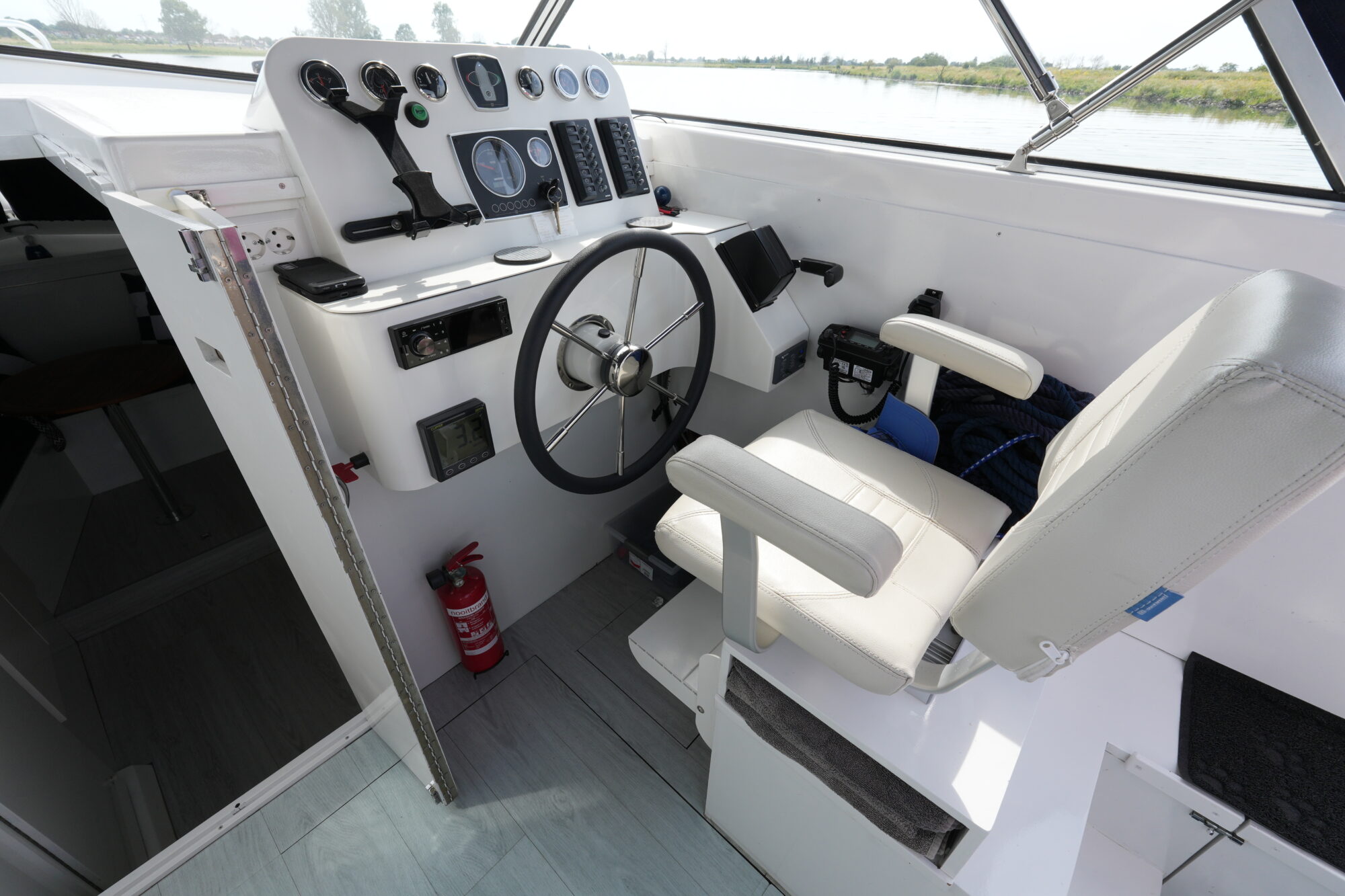 Marco 860 AK 1988 – lage doorvaart, recent motorblok - Foto 9
