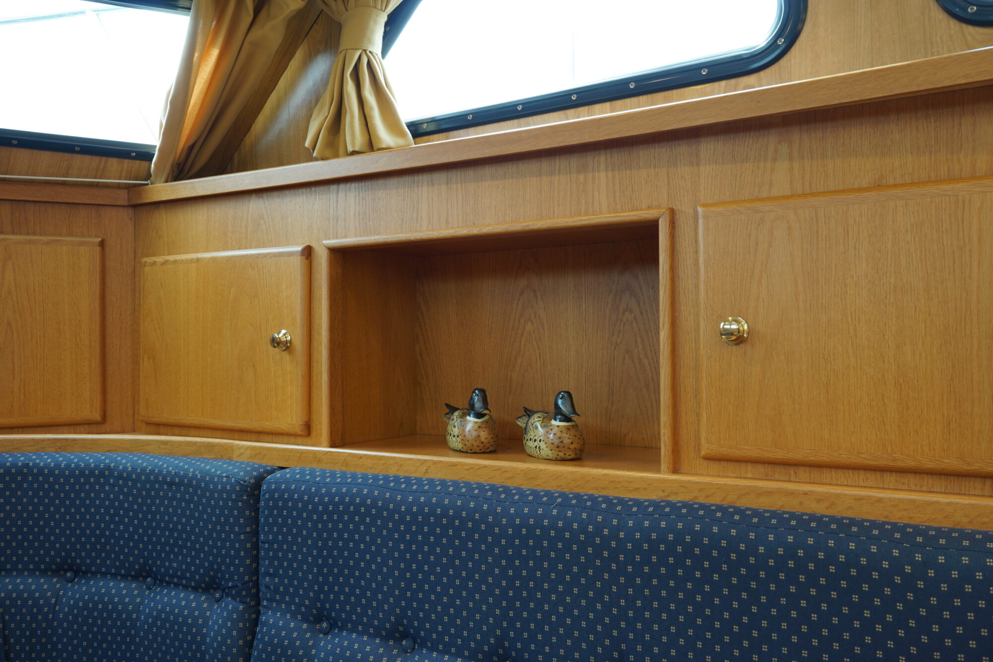 Gruno 35 S Compact 1998 – Stalen verdrongen romp met doorvaarthoogte 2,65 m - Foto 14