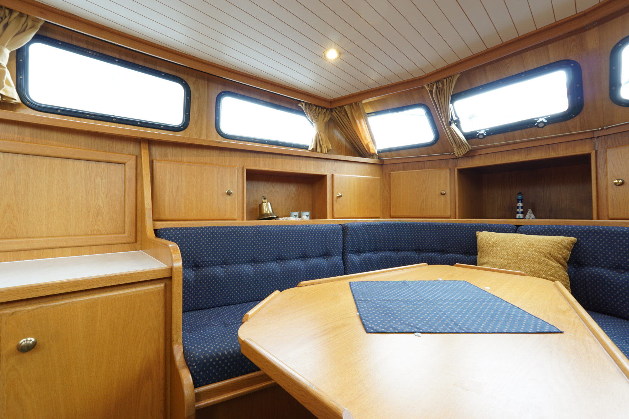 Gruno 35 S Compact 1998 – Stalen verdrongen romp met doorvaarthoogte 2,65 m - Foto 15