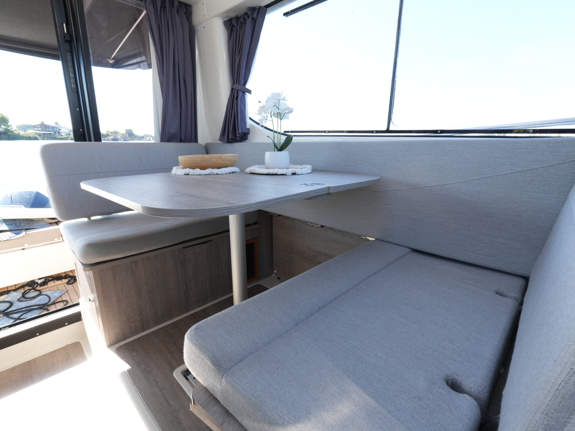 Quicksilver 905 Activ Weekend 2019 – Outboard met dubbele hut - Foto 22