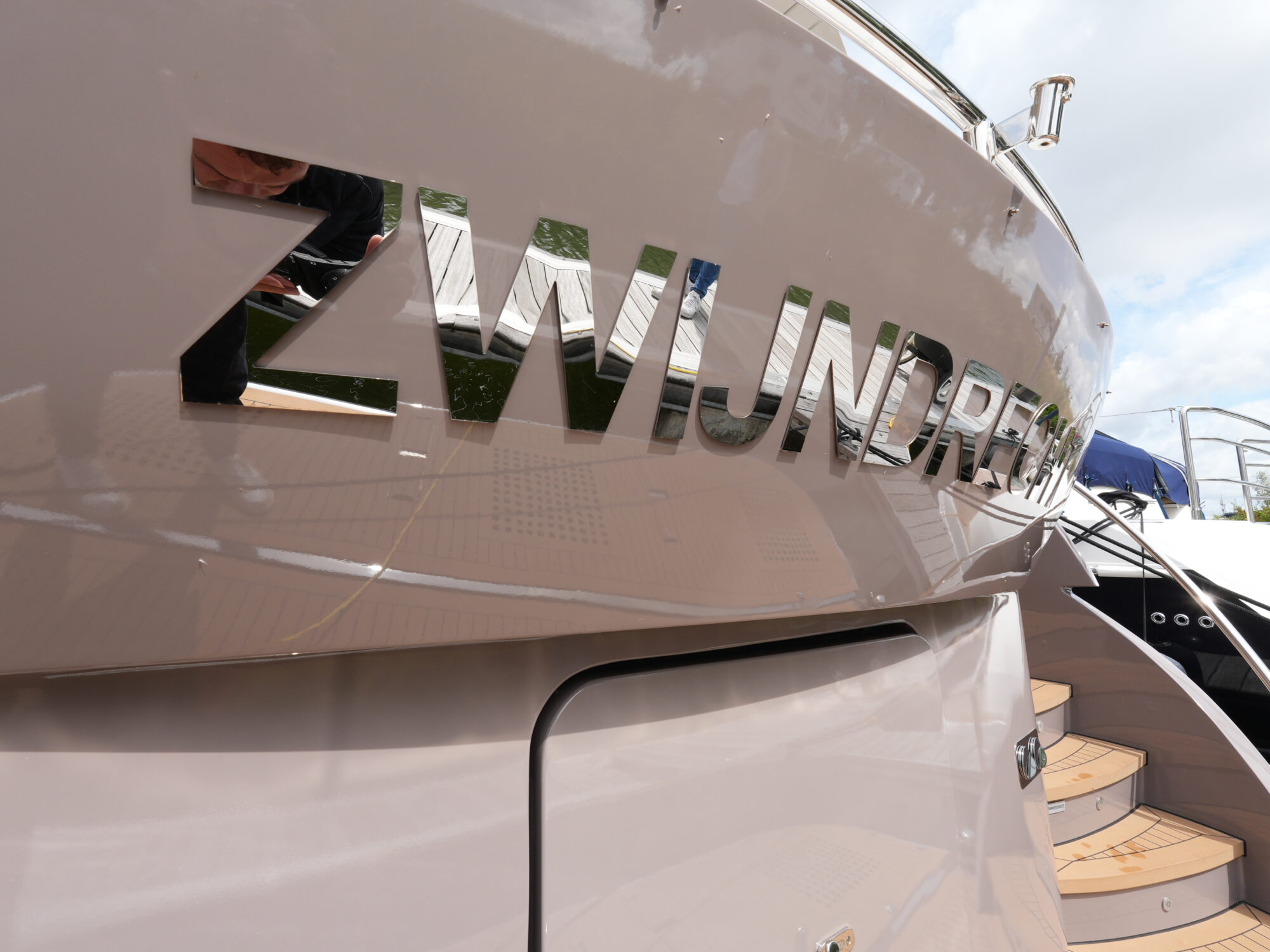Van den Hoven Executive 15.00 MK II 2022 – joystick & 3 hutten - Foto 11