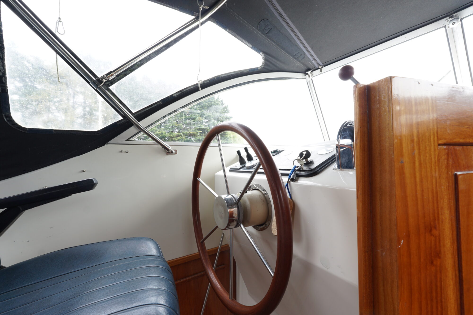 Vedette 8.80 OK 2007 – Lage doorvaarthoogte 2,30 m - Foto 12