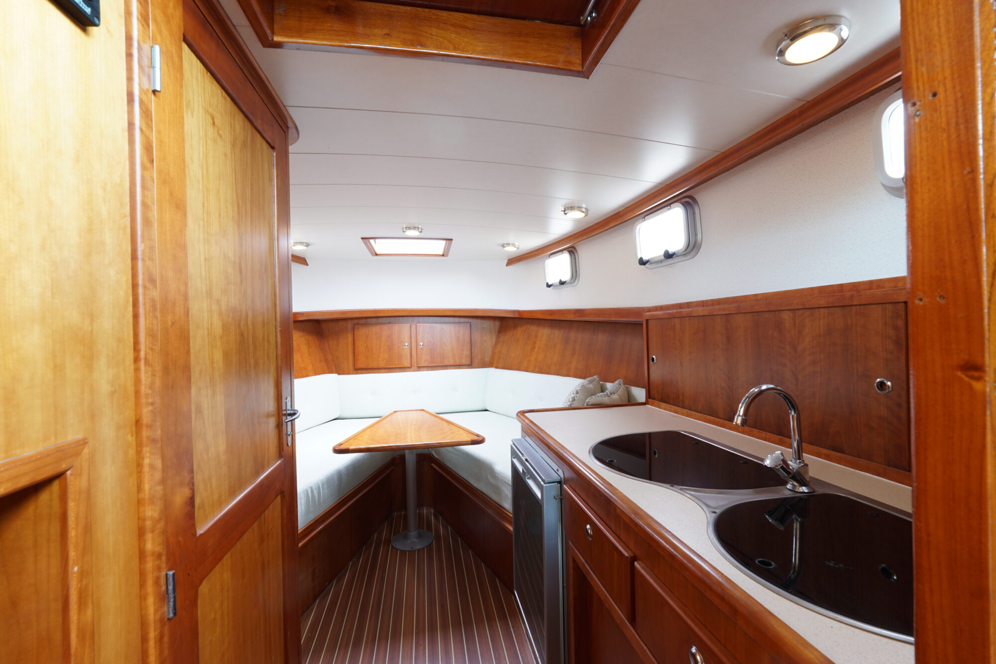 Vedette 8.80 OK 2007 – Lage doorvaarthoogte 2,30 m - Foto 15