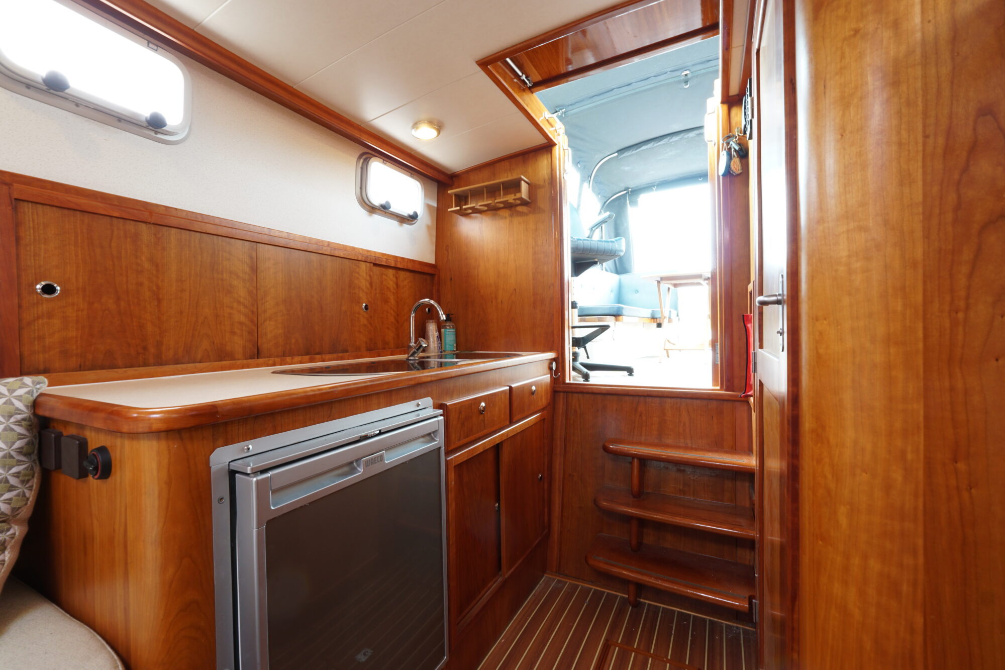 Vedette 8.80 OK 2007 – Lage doorvaarthoogte 2,30 m - Foto 25