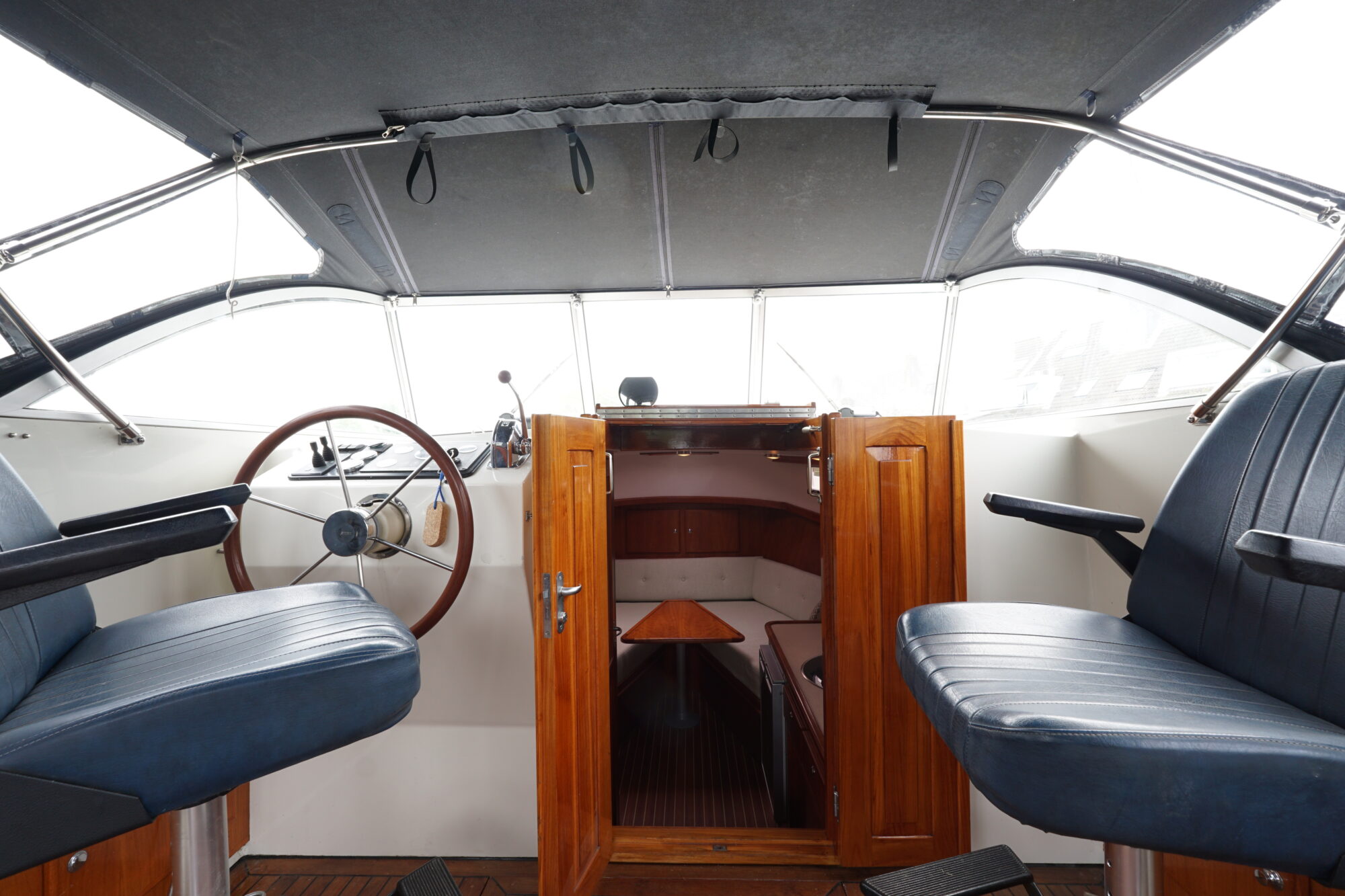 Vedette 8.80 OK 2007 – Lage doorvaarthoogte 2,30 m - Foto 10