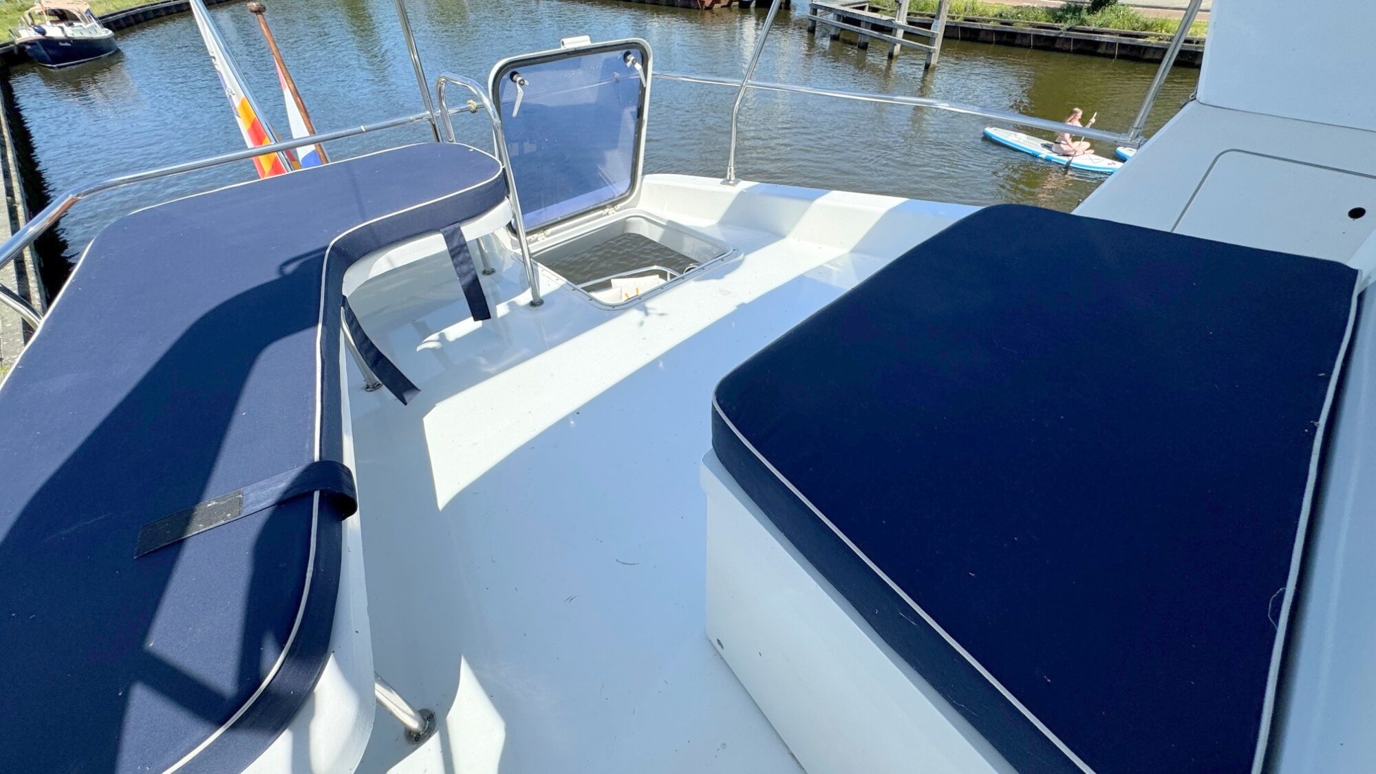 Whitewater Wolfe 46 Flybridge 1990 – Zeewaardig met dubbele besturing - Foto 30