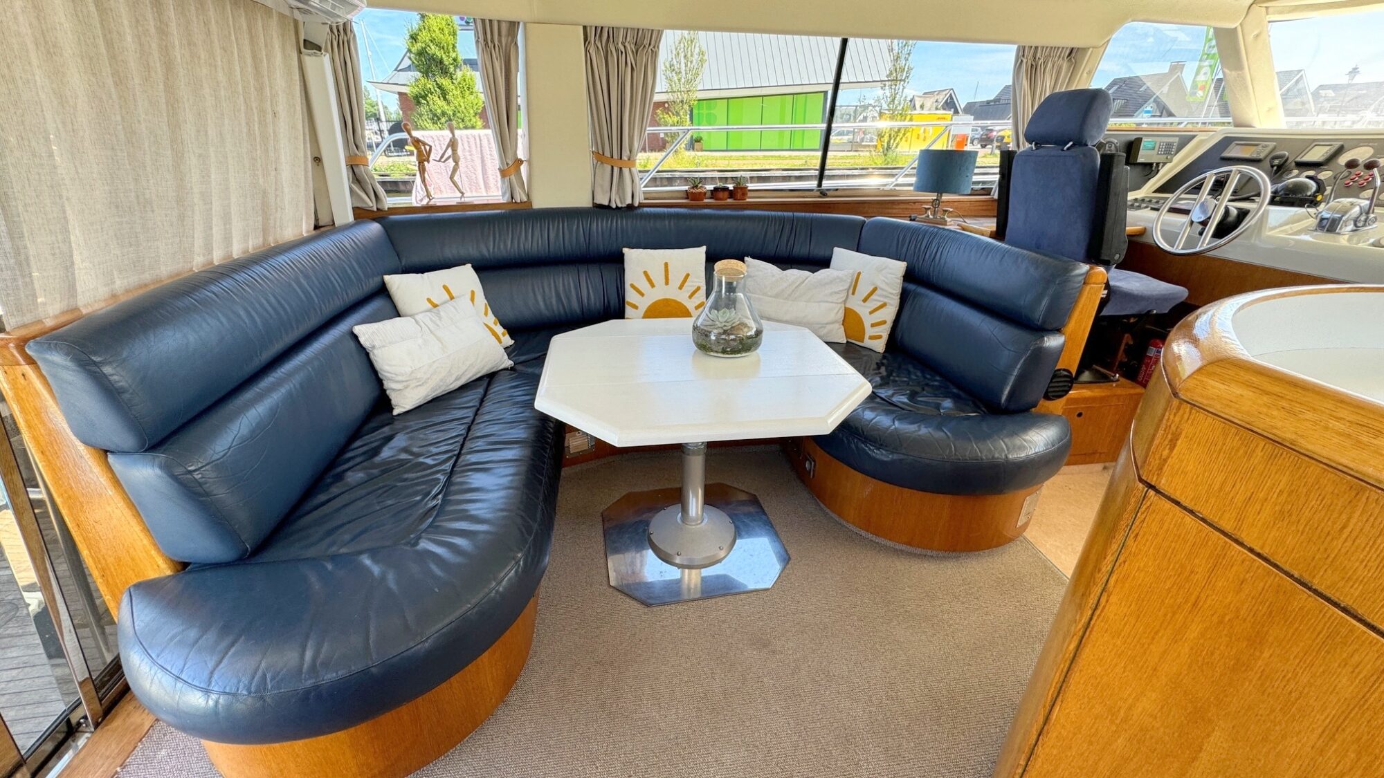 Whitewater Wolfe 46 Flybridge 1990 – Zeewaardig met dubbele besturing - Foto 4