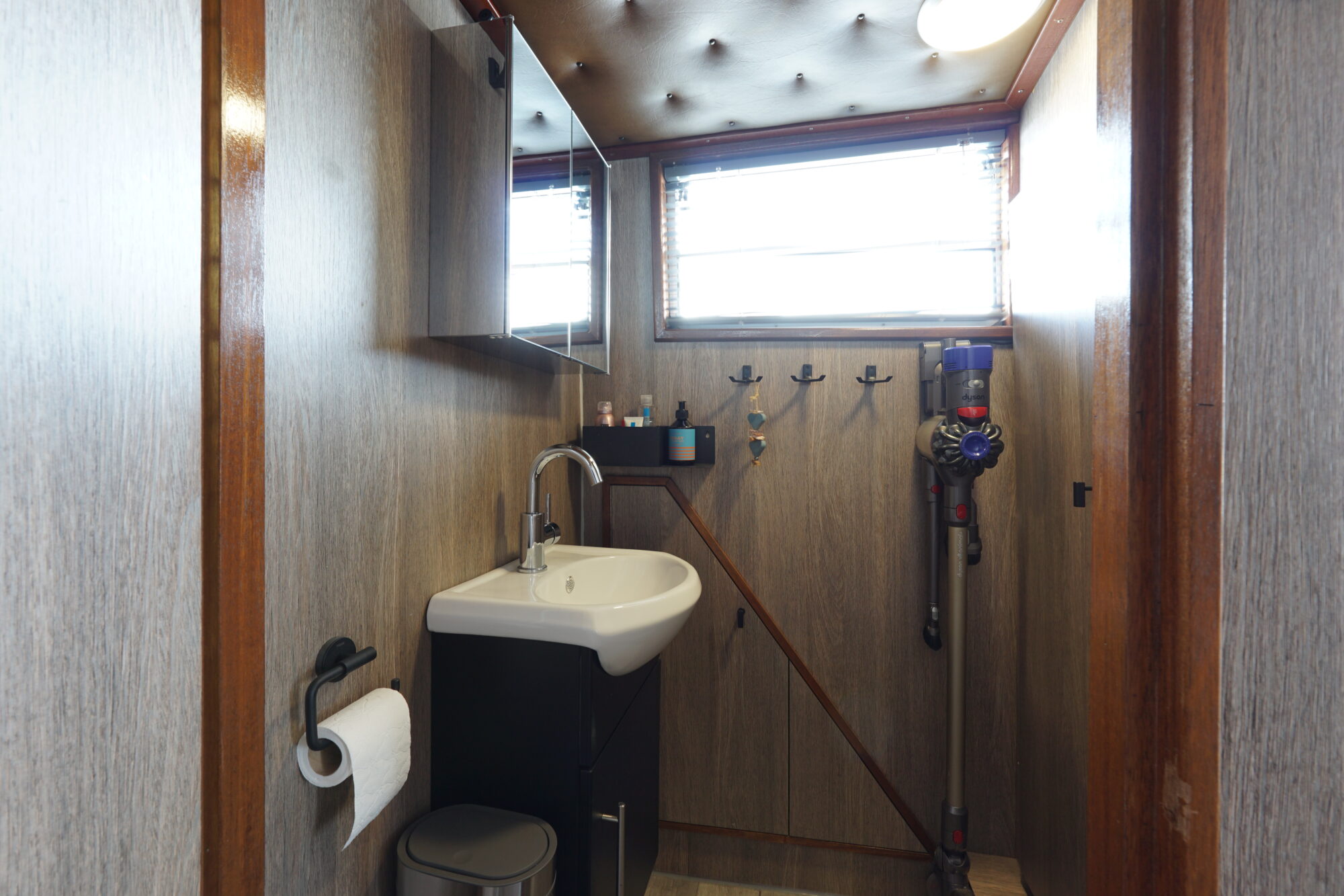 Buijs Kruiser 10.80 OK 2014 – Stoere zware kruiser met lage doorvaart - Foto 26